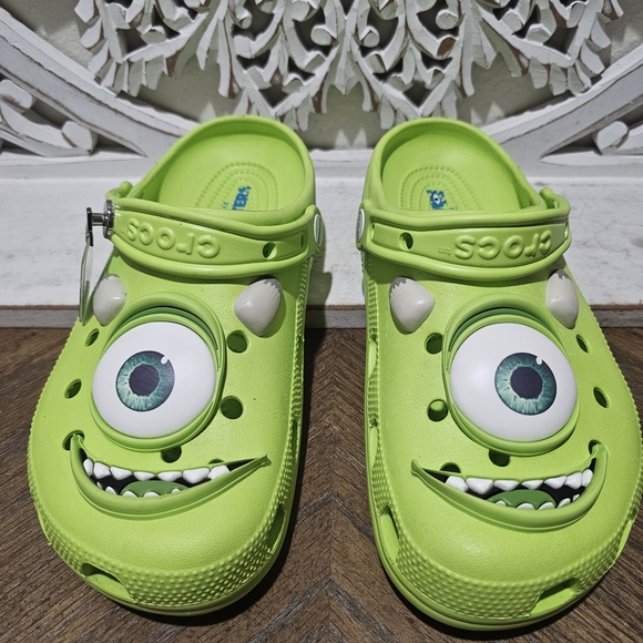 CROCS Monsters Inc Mike Wazowski Lime Green Slip On Womens 9. Mens 7 - Picture 3 of 5